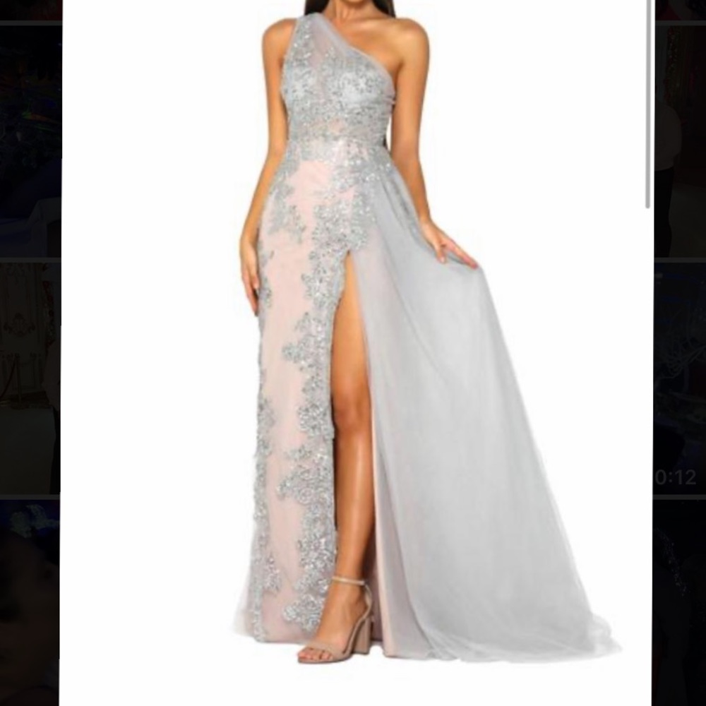 Portia and scarlet gown . One worn once